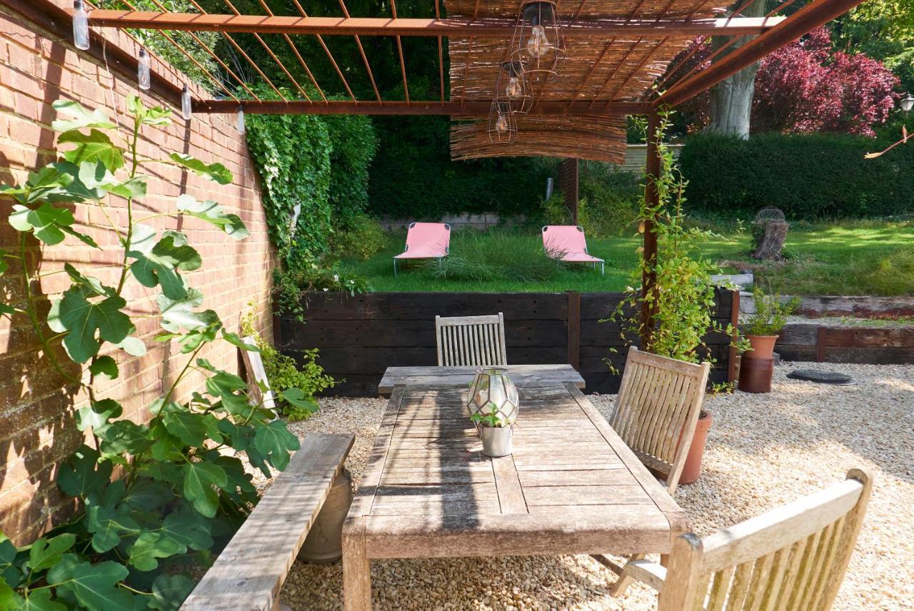 Villa Hut64 Alderbury Esterno foto