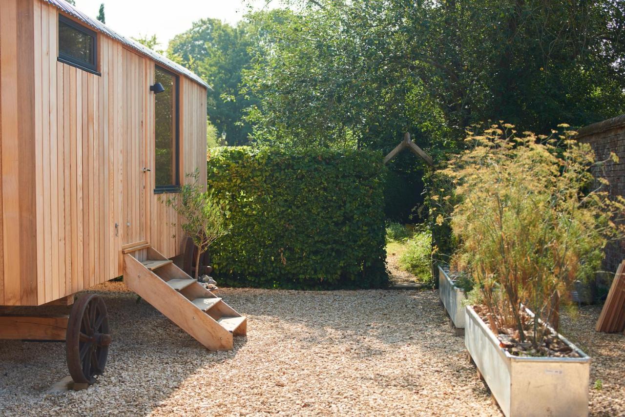 Villa Hut64 Alderbury Esterno foto